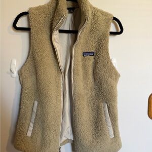 Patagonia Cream Fleece Jacket